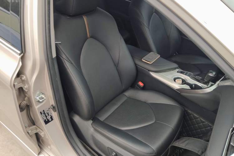 Used Toyota Camry 2019 Revised Version Dual-Engine 2.5 HG Luxury Edition Right Front Seat