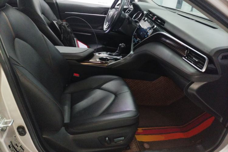 Used Toyota Camry 2019 2.0G Luxury Edition China VI Standard Right Front Seat