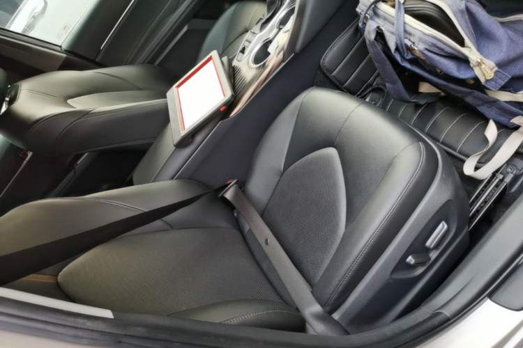 Used Toyota Camry 2019 2.5G Luxury Edition China VI Standard Right Front Seat