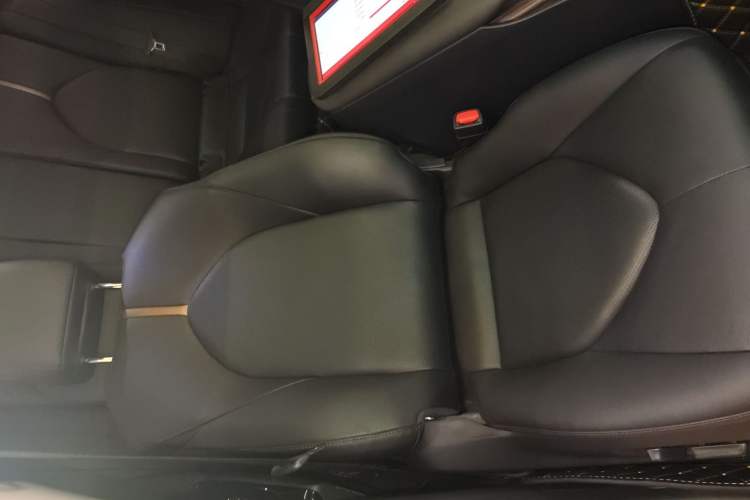 Used Toyota Camry 2019 2.5G Luxury Edition China VI Standard Right Front Seat