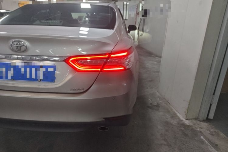 Used Toyota Camry 2019 Revised Version 2.0G Luxury Edition Right Rear Taillight