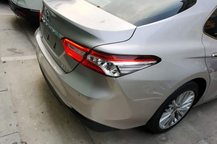 Used Toyota Camry 2019 2.5G Luxury Edition China VI Standard Right Rear Taillight