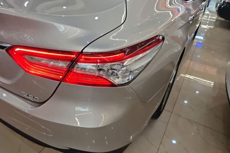 Used Toyota Camry 2019 2.5G Luxury Edition China VI Standard Right Rear Taillight