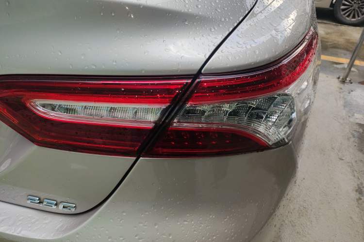 Used Toyota Camry 2019 2.5G Luxury Edition China VI Standard Right Rear Taillight