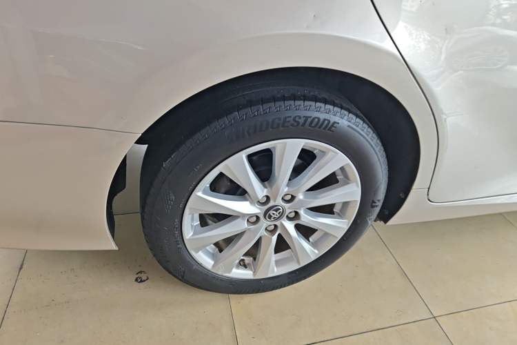 Used Toyota Camry 2019 2.0G Luxury Edition China VI Standard Right Rear Wheel Hub