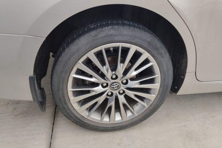 Used Toyota Camry 2019 Revised Version Dual-Engine 2.5 HG Luxury Edition Right Rear Wheel Hub