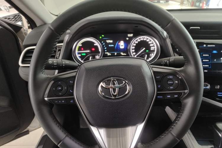 Used Toyota Camry 2019 Revised Version Dual-Engine 2.5 HG Luxury Edition Steering Wheel