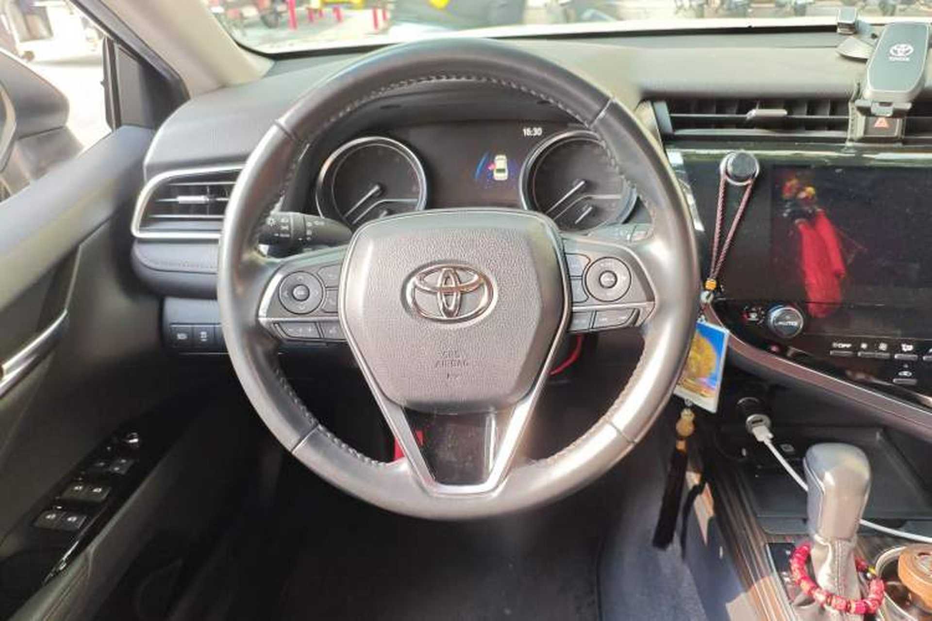 Used Toyota Camry 2019 2.0G Luxury Edition China VI Standard Steering Wheel