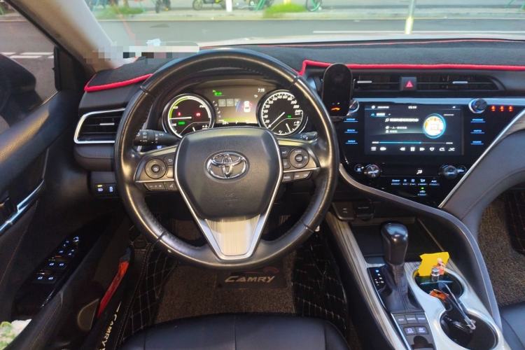Used Toyota Camry 2019 Dual-Engine 2.5 HG Luxury Edition China VI Standard Steering Wheel