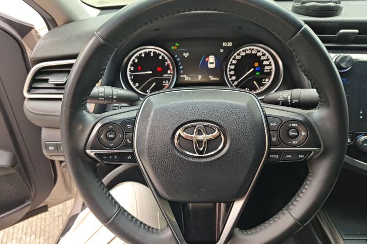 Used Toyota Camry 2019 Revised Version 2.0G Luxury Edition Steering Wheel