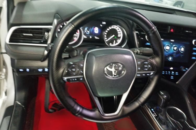 Used Toyota Camry 2019 2.0G Luxury Edition China VI Standard Steering Wheel