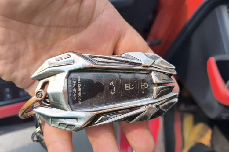 Used Toyota Camry 2019 2.5S FENGSHANG Version China VI Standard Vehicle Key