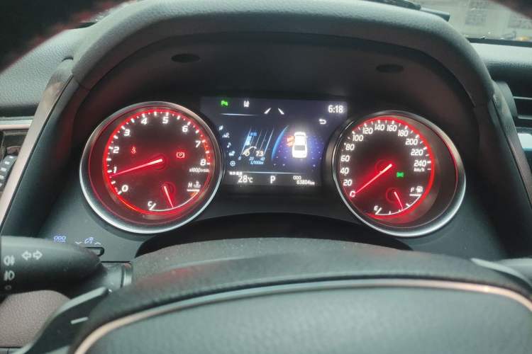 Used Toyota Camry 2019 Revised Version 2.0S Fēngshàng Edition Instrument Cluster