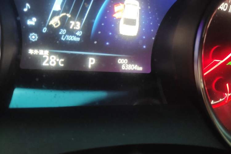 Used Toyota Camry 2019 Revised Version 2.0S Fēngshàng Edition Odometer Close Up