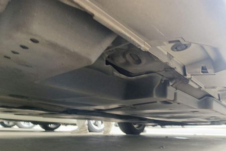 Used Toyota Camry 2019 2.0G Luxury Edition China VI Standard Chassis Rear Right