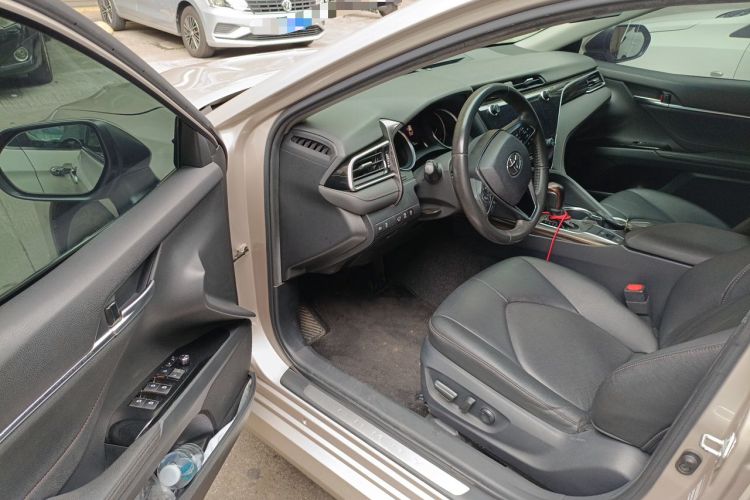 Used Toyota Camry 2019 Revised Version 2.0G Luxury Edition Driver Seat