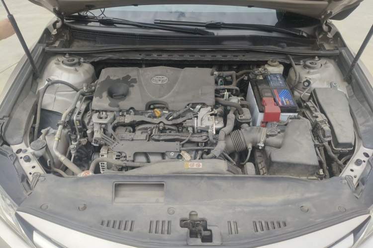 Used Toyota Camry 2019 2.5G Luxury Edition China VI Standard Engine Bay