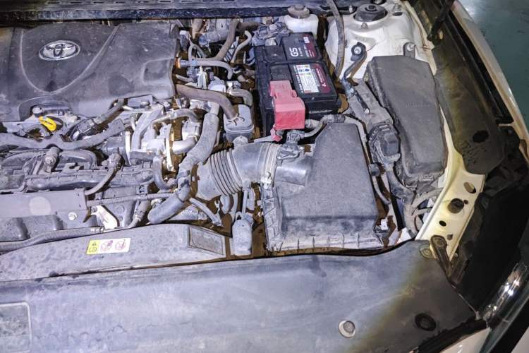 Used Toyota Camry 2019 2.5S FENGSHANG Version China VI Standard Engine Bay Left