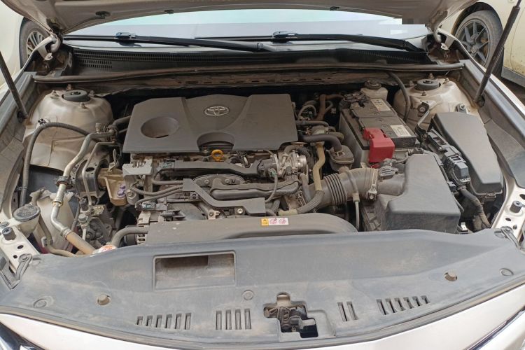 Used Toyota Camry 2019 Revised Version 2.0G Luxury Edition Engine Bay