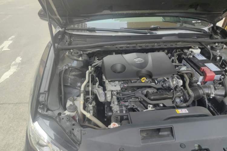 Used Toyota Camry 2019 Revised Version 2.0G Luxury Edition Engine Bay Right