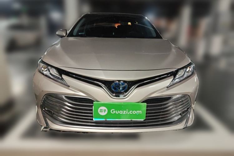 Used Toyota Camry 2019 Dual-Engine 2.5 HG Luxury Edition China V Standard Front