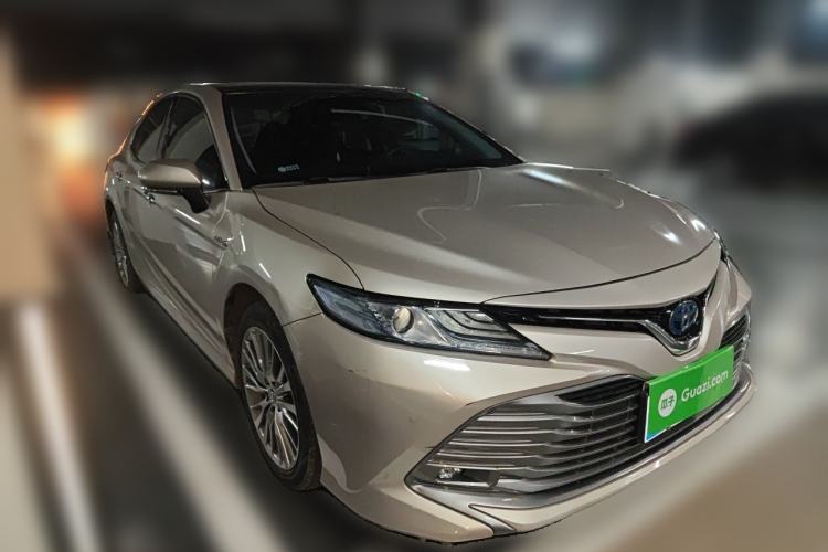 Used Toyota Camry 2019 Dual-Engine 2.5 HG Luxury Edition China V Standard Front Right 45 Deg