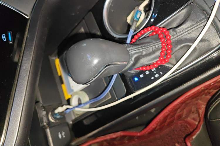 Used Toyota Camry 2019 2.5S FENGSHANG Version China VI Standard Gear Lever