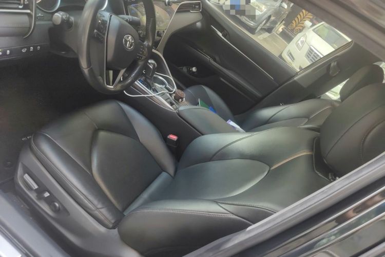 Used Toyota Camry 2019 Revised Version 2.0G Luxury Edition Left Front Seat