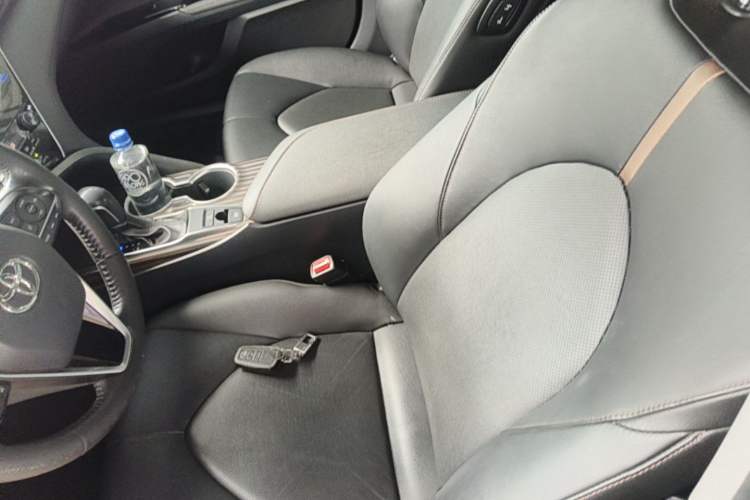 Used Toyota Camry 2019 2.0G Luxury Edition China VI Standard Left Front Seat
