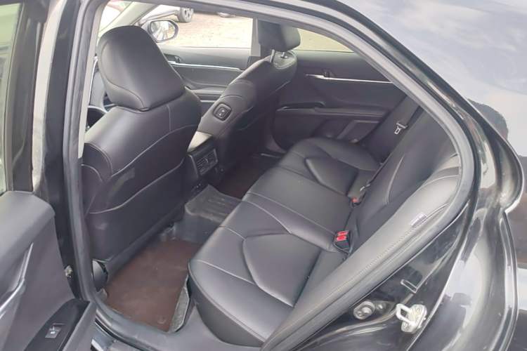 Used Toyota Camry 2019 2.0G Luxury Edition China V Standard Left Rear Seat