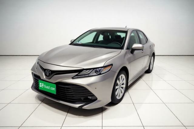Used Toyota Camry 2019 2.0G Luxury Edition China VI Standard