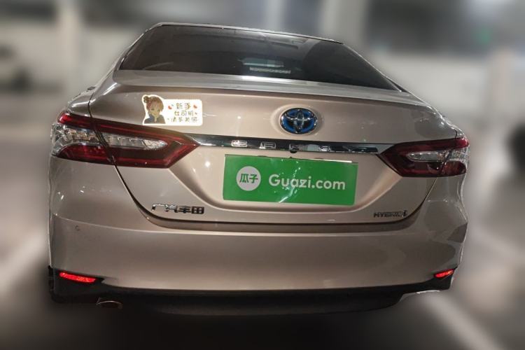 Used Toyota Camry 2019 Dual-Engine 2.5 HG Luxury Edition China V Standard Rear