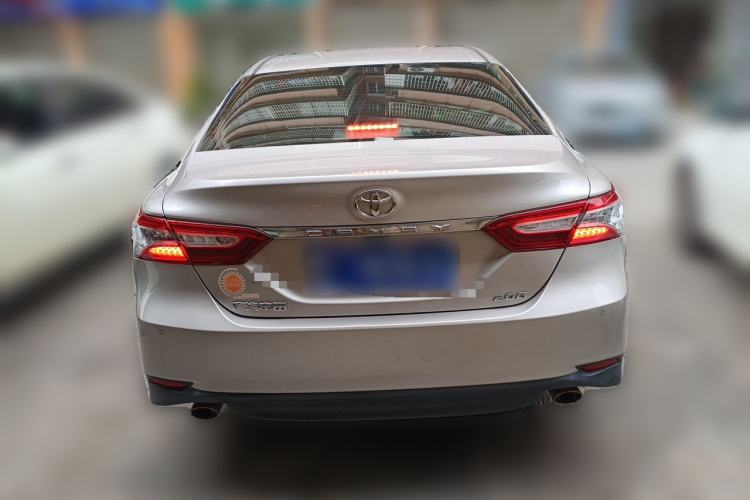Used Toyota Camry 2019 Revised Version 2.0G Luxury Edition Rear