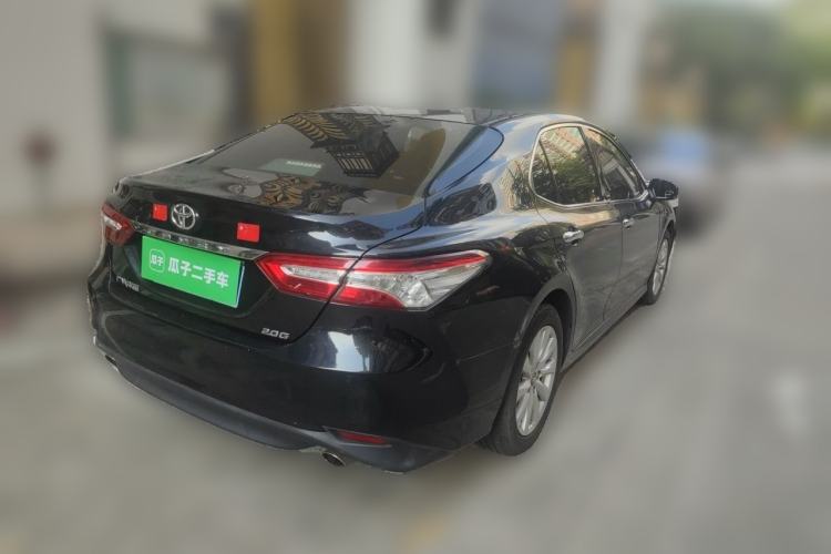 Used Toyota Camry 2019 Revised Version 2.0G Luxury Edition Rear Right 45 Deg