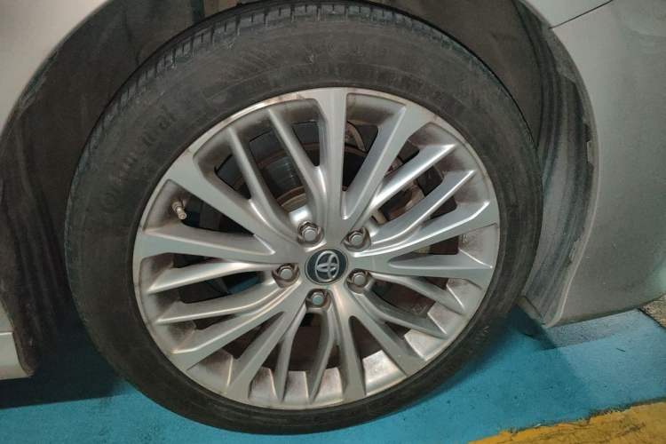 Used Toyota Camry 2019 2.5G Luxury Edition China VI Standard Right Front Wheel Hub