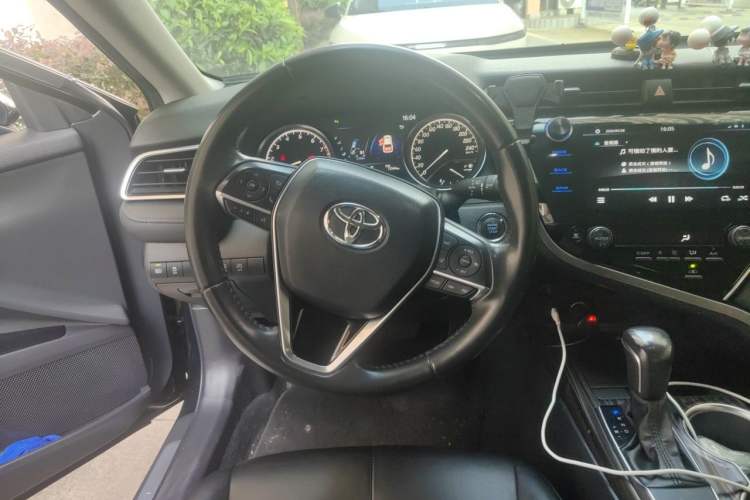 Used Toyota Camry 2019 Revised Version 2.0G Luxury Edition Steering Wheel