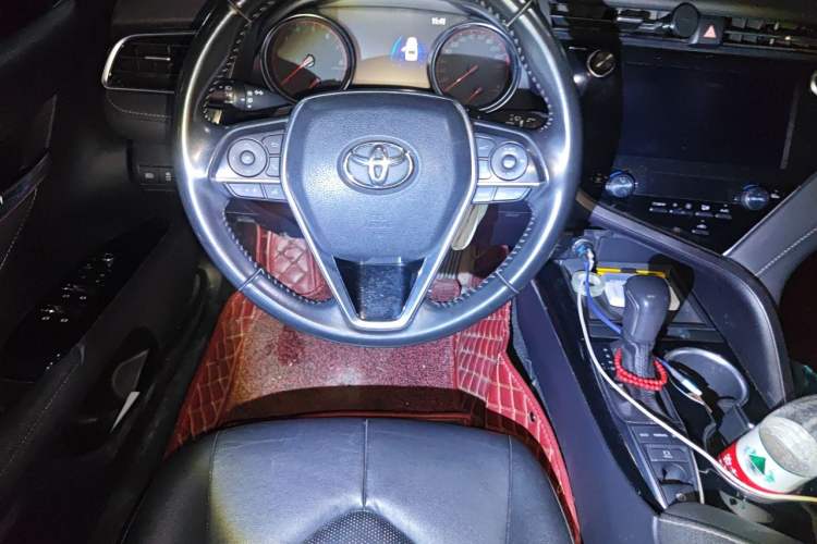Used Toyota Camry 2019 2.5S FENGSHANG Version China VI Standard Steering Wheel