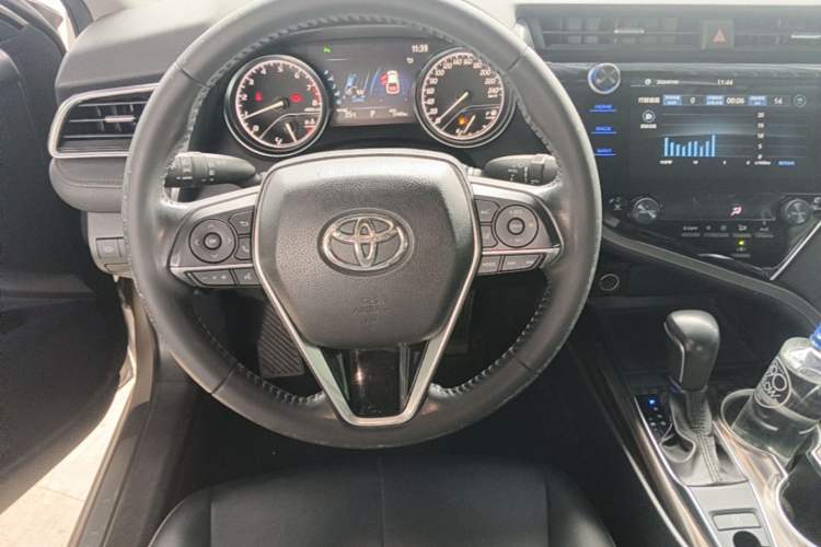 Used Toyota Camry 2019 2.0G Luxury Edition China VI Standard Steering Wheel
