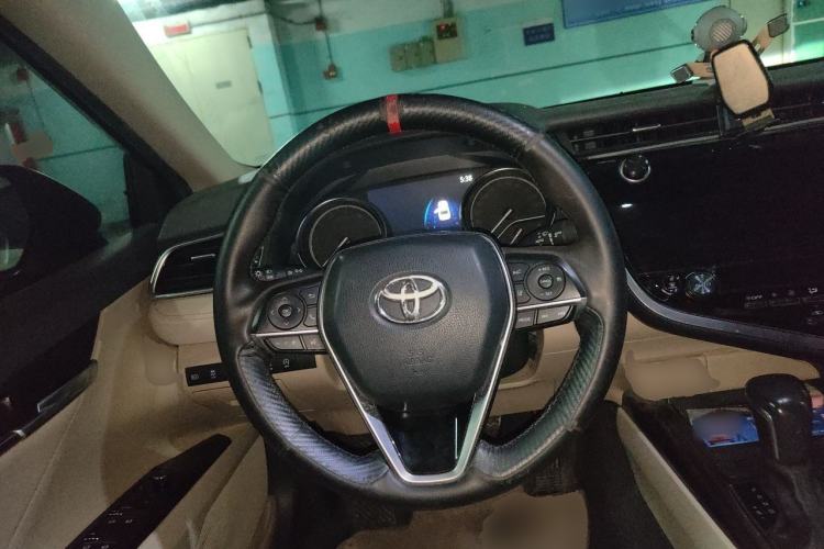 Used Toyota Camry 2019 2.5G Luxury Edition China VI Standard Steering Wheel