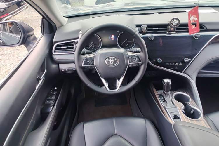 Used Toyota Camry 2019 2.0G Luxury Edition China V Standard Steering Wheel