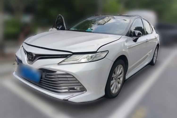 Ojetý Toyota Camry 2019 2.0G Luxury Edition China VI Standard Guazi used car, China used car export, Used car for sale, Used cars, Cheapest cars for sale