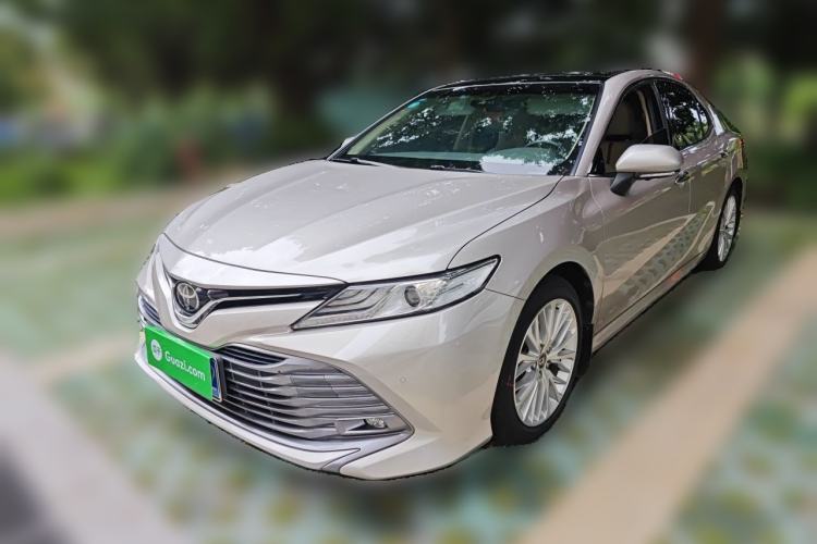 Used Toyota Camry 2019 Revised Version 2.5G Luxury Edition Guazi used car, China used car export, Used car for sale, Used  cars, Cheapest cars for sale