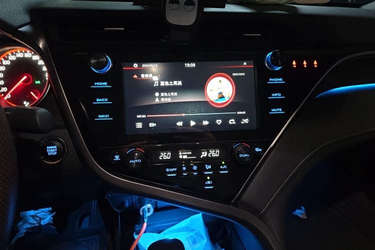 Used Toyota Camry 2019 Revised Version 2.5S Fēngshàng Edition Audio And AC Panel