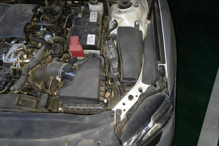 Used Toyota Camry 2019 Revised Version 2.5S Fēngshàng Edition Engine Bay Left