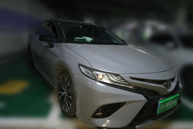 Used Toyota Camry 2019 Revised Version 2.5S Fēngshàng Edition Front Right 45 Deg