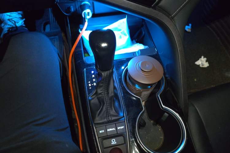 Used Toyota Camry 2019 Revised Version 2.5S Fēngshàng Edition Gear Lever
