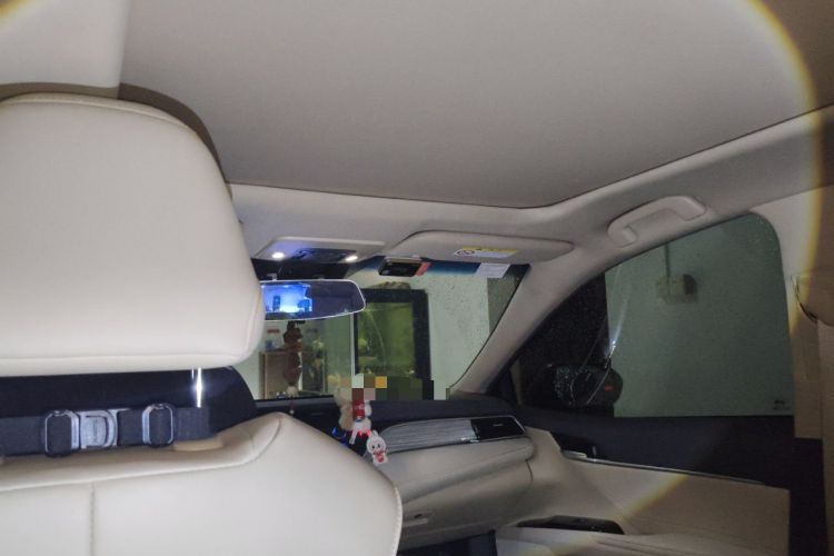 Used Toyota Camry 2019 Dual-Engine 2.5 HG Luxury Edition China VI Standard Headliner