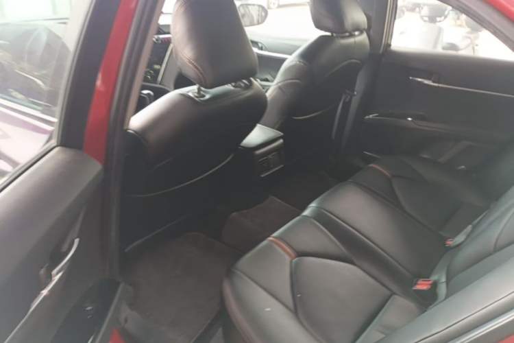 Used Toyota Camry 2019 2.0S FENGSHANG Version China VI Standard Left Rear Seat