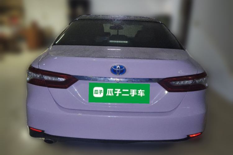 Used Toyota Camry 2019 Dual-Engine 2.5 HG Luxury Edition China VI Standard Rear