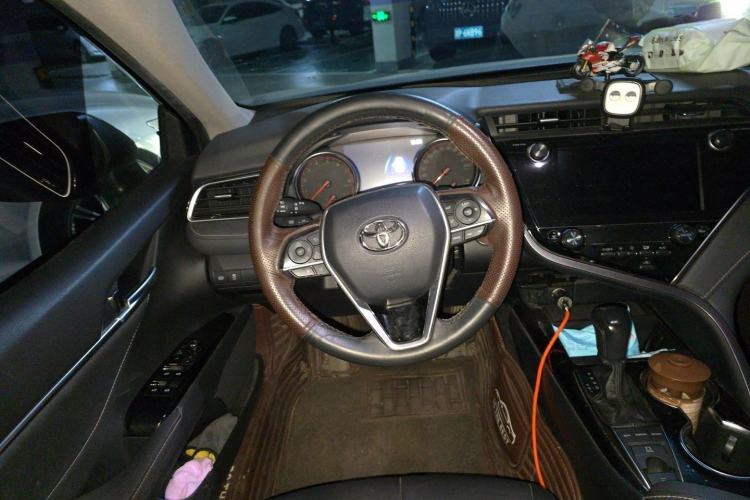 Used Toyota Camry 2019 Revised Version 2.5S Fēngshàng Edition Steering Wheel